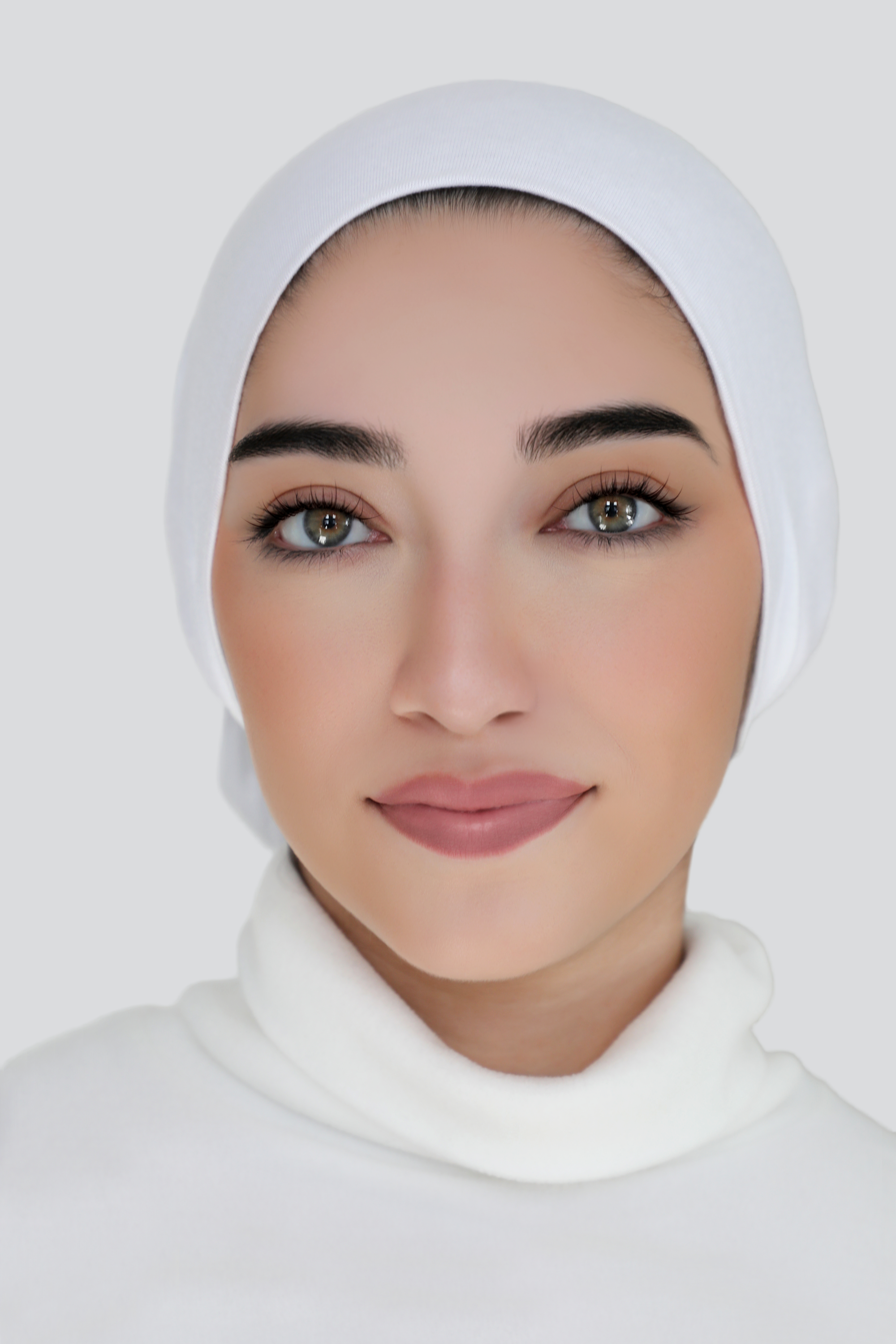 Modal Hijab Set-White