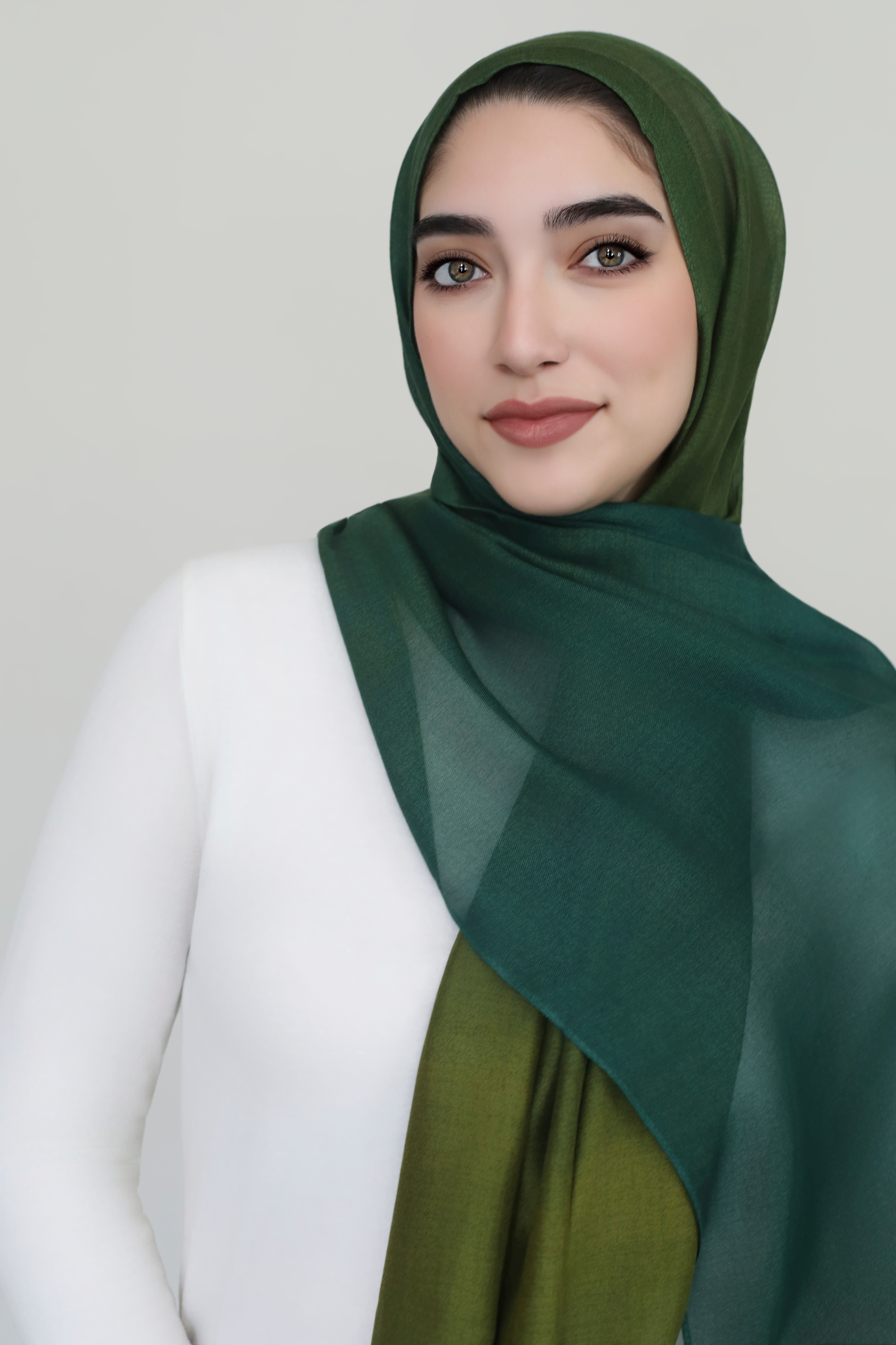 Ombre Modal Hijab-Emerald