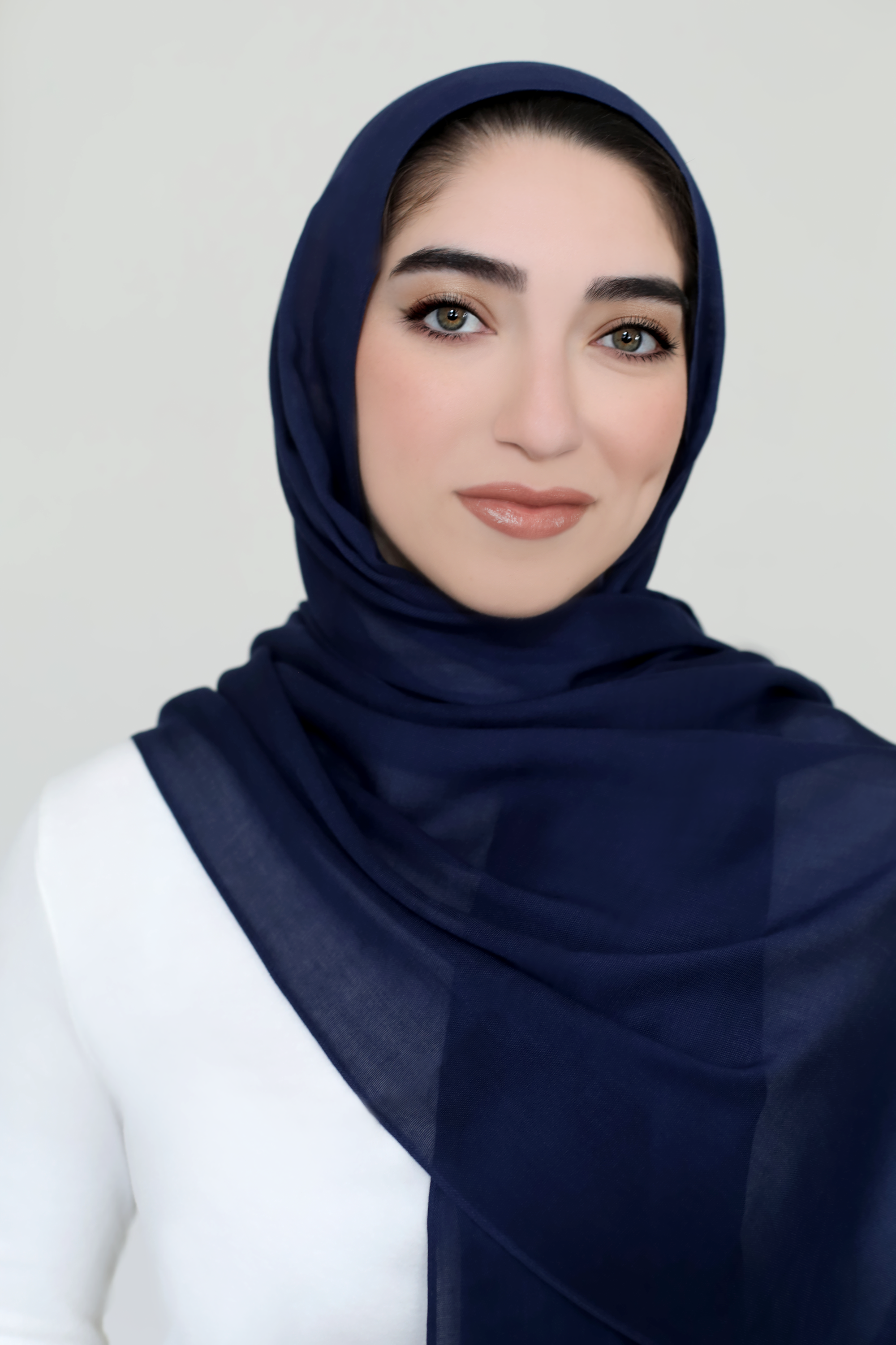 Essential Modal Hijab-Navy