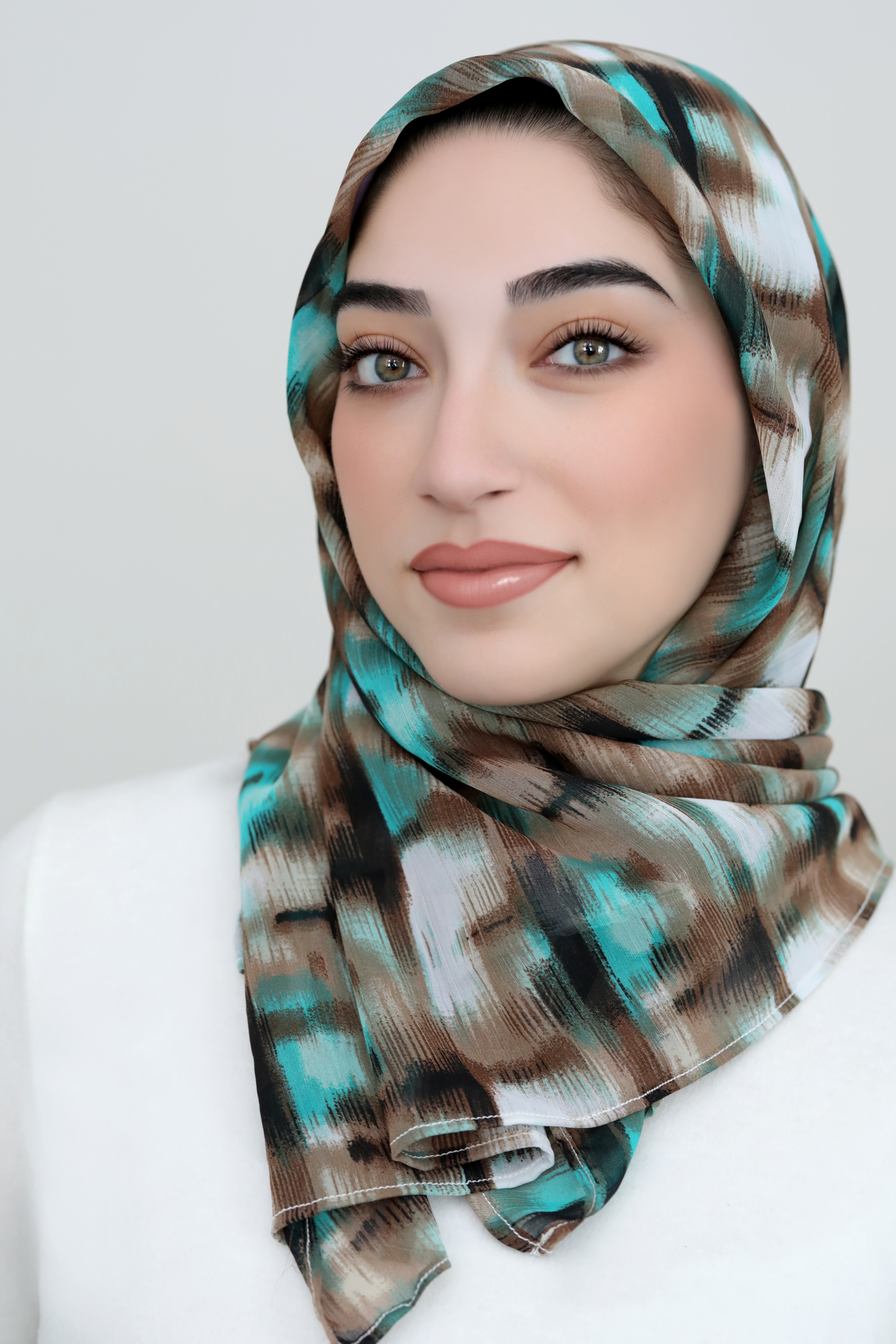 Laguna Luxe Signature Square Hijab