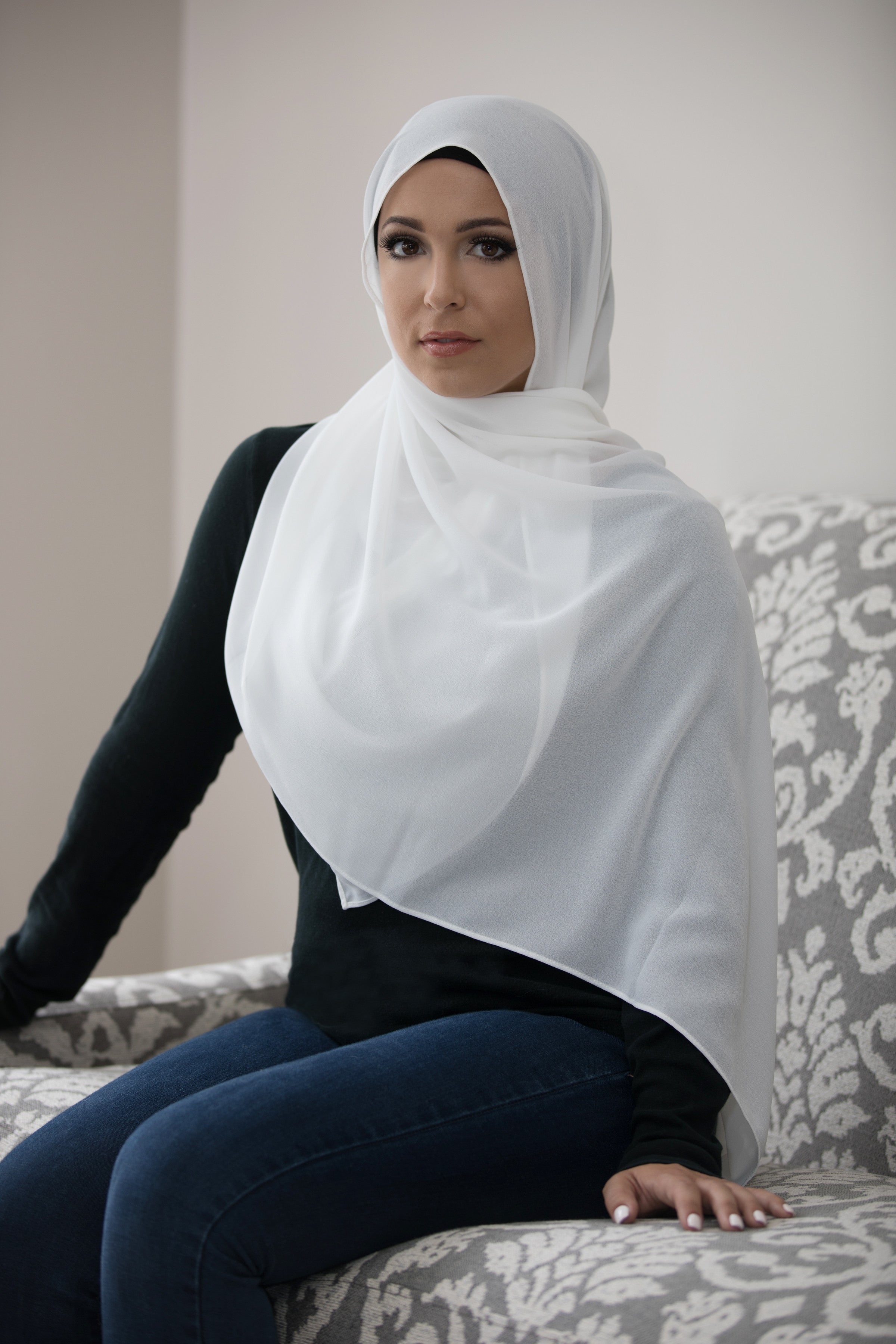 Basic Chiffon Hijab-White