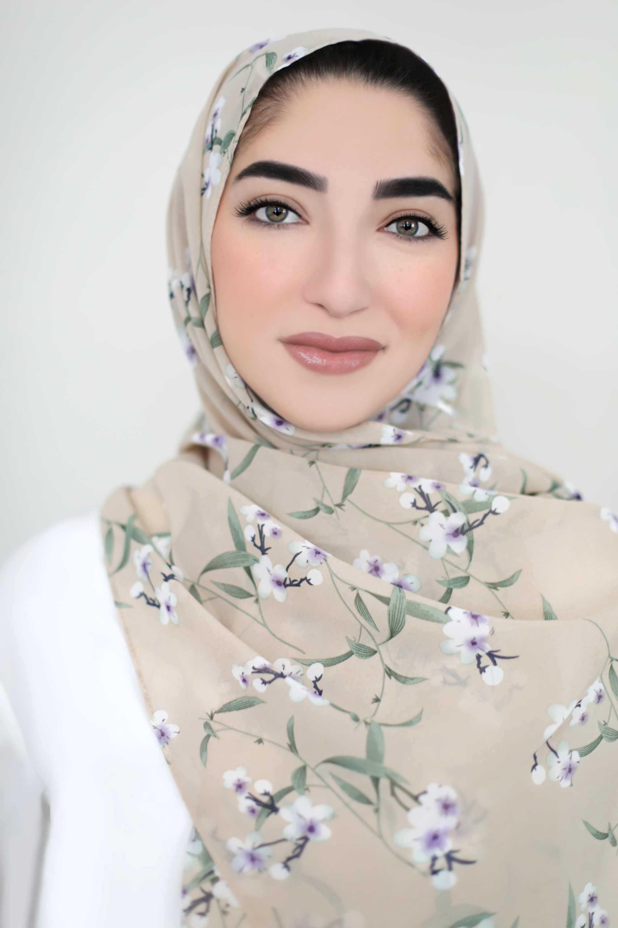 Wildflower Chiffon Hijab-Beige