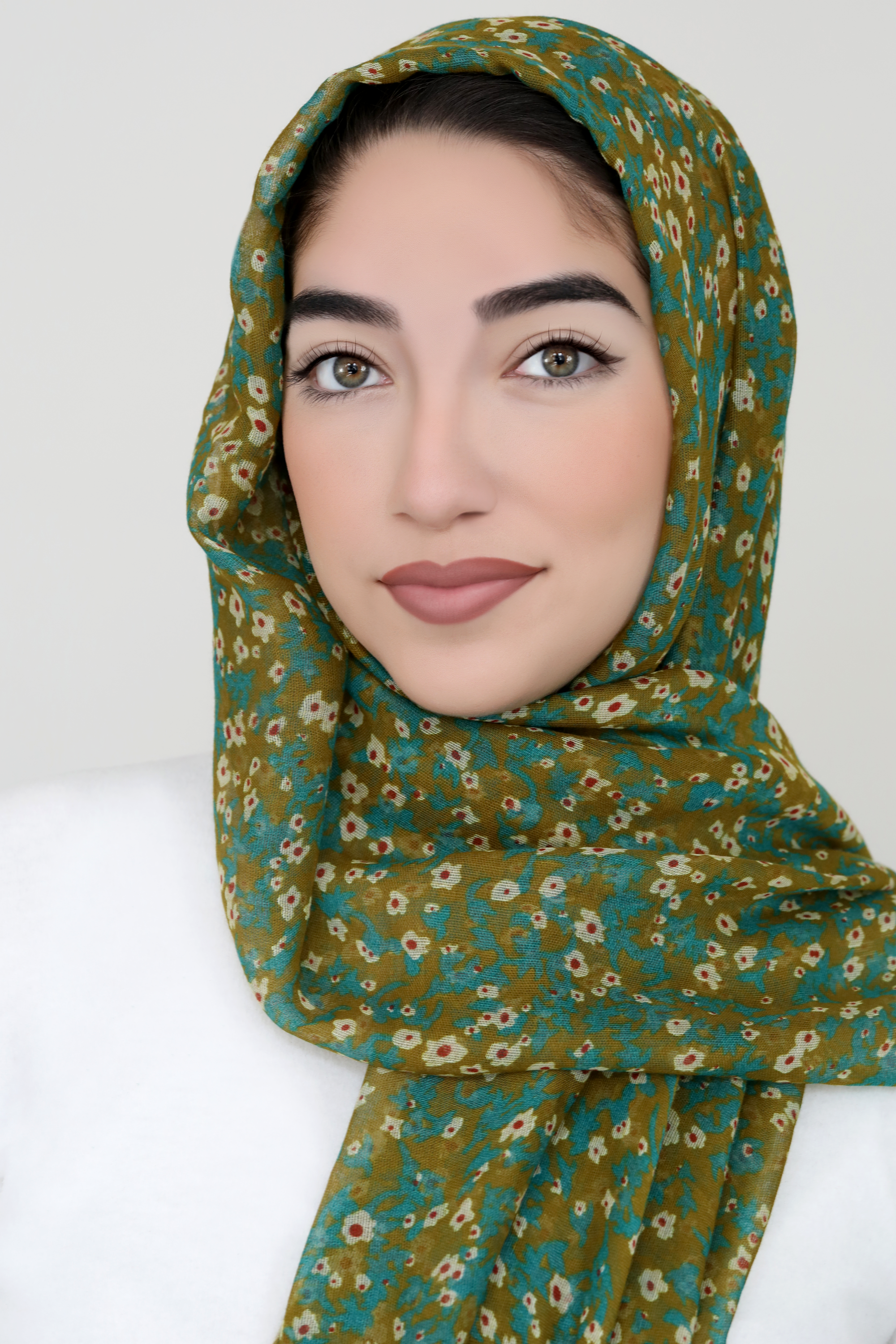 Breezing Through Printed Viscose Hijab-Olive
