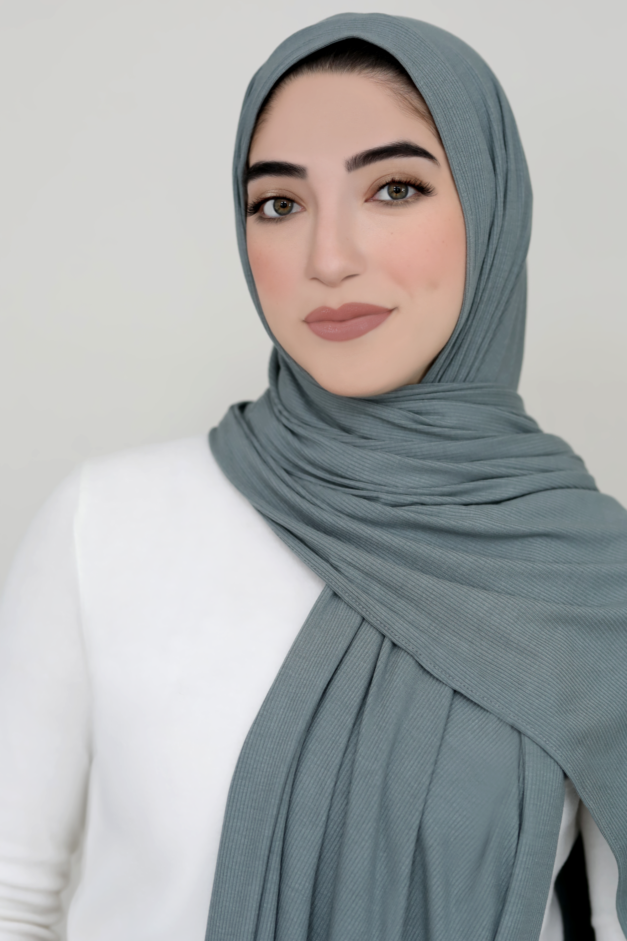 Bamboo Ribbed Jersey Hijab-Pewter