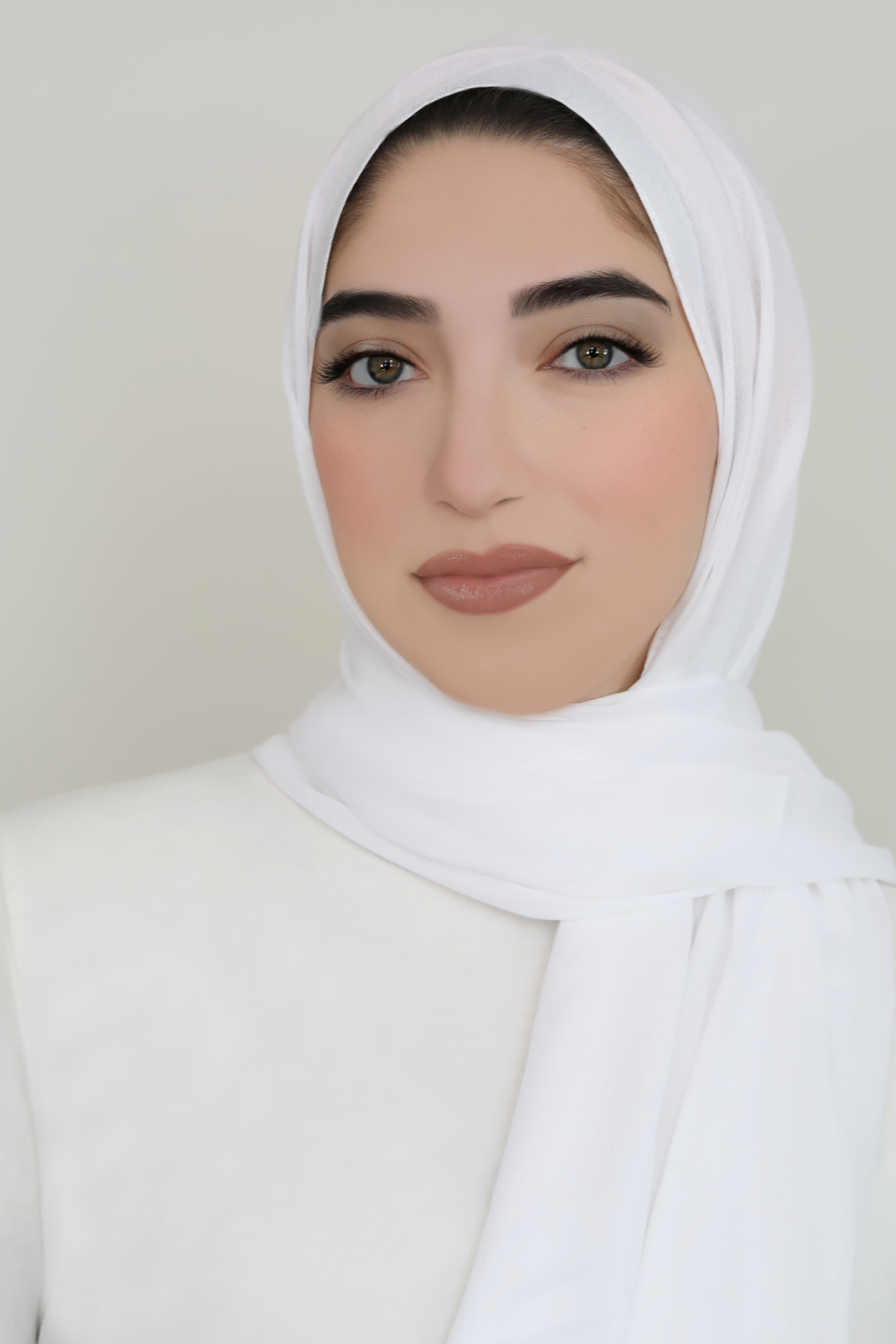 Essential Modal Hijab-White