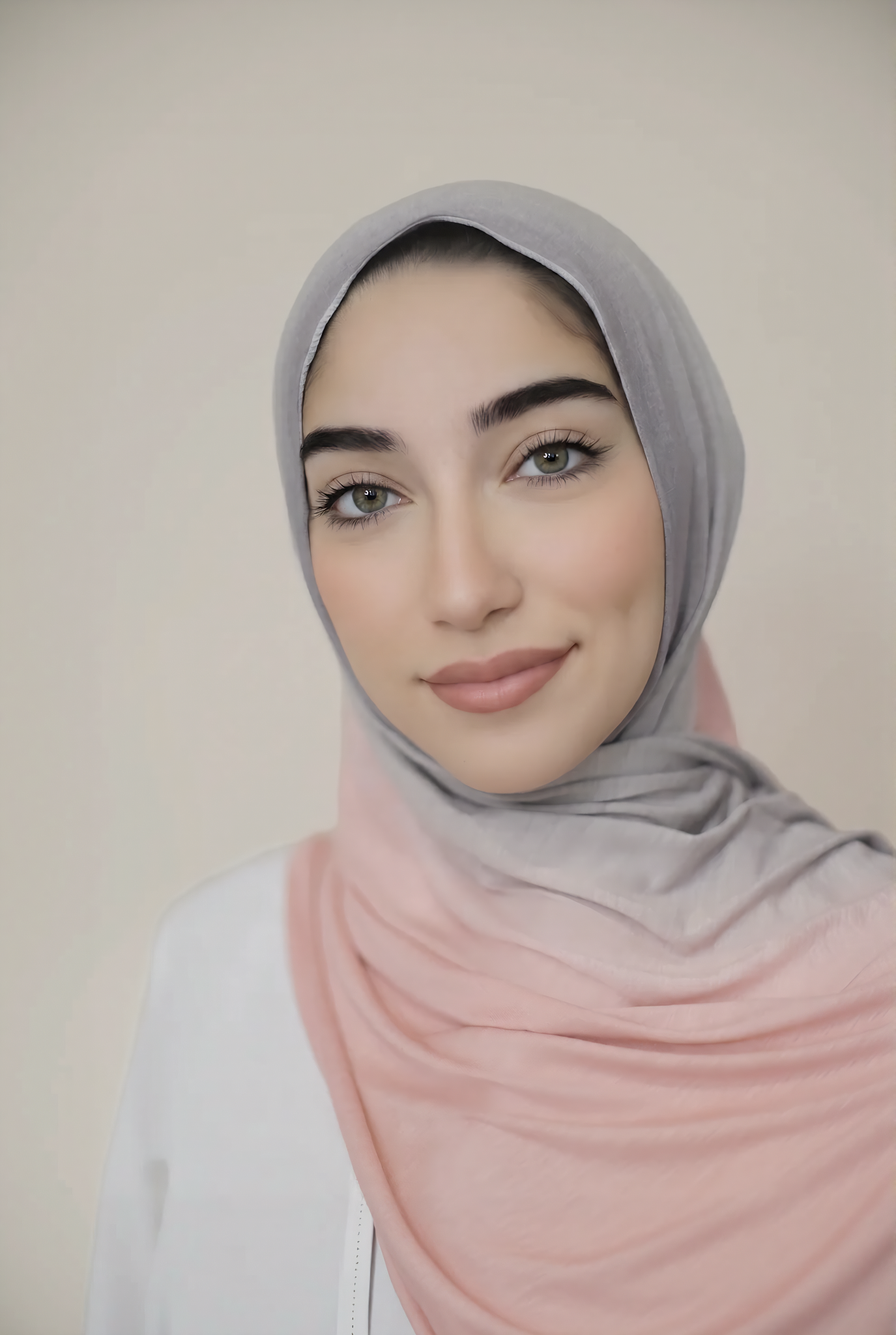 Small Ombre Jersey Hijab-Gray Peach