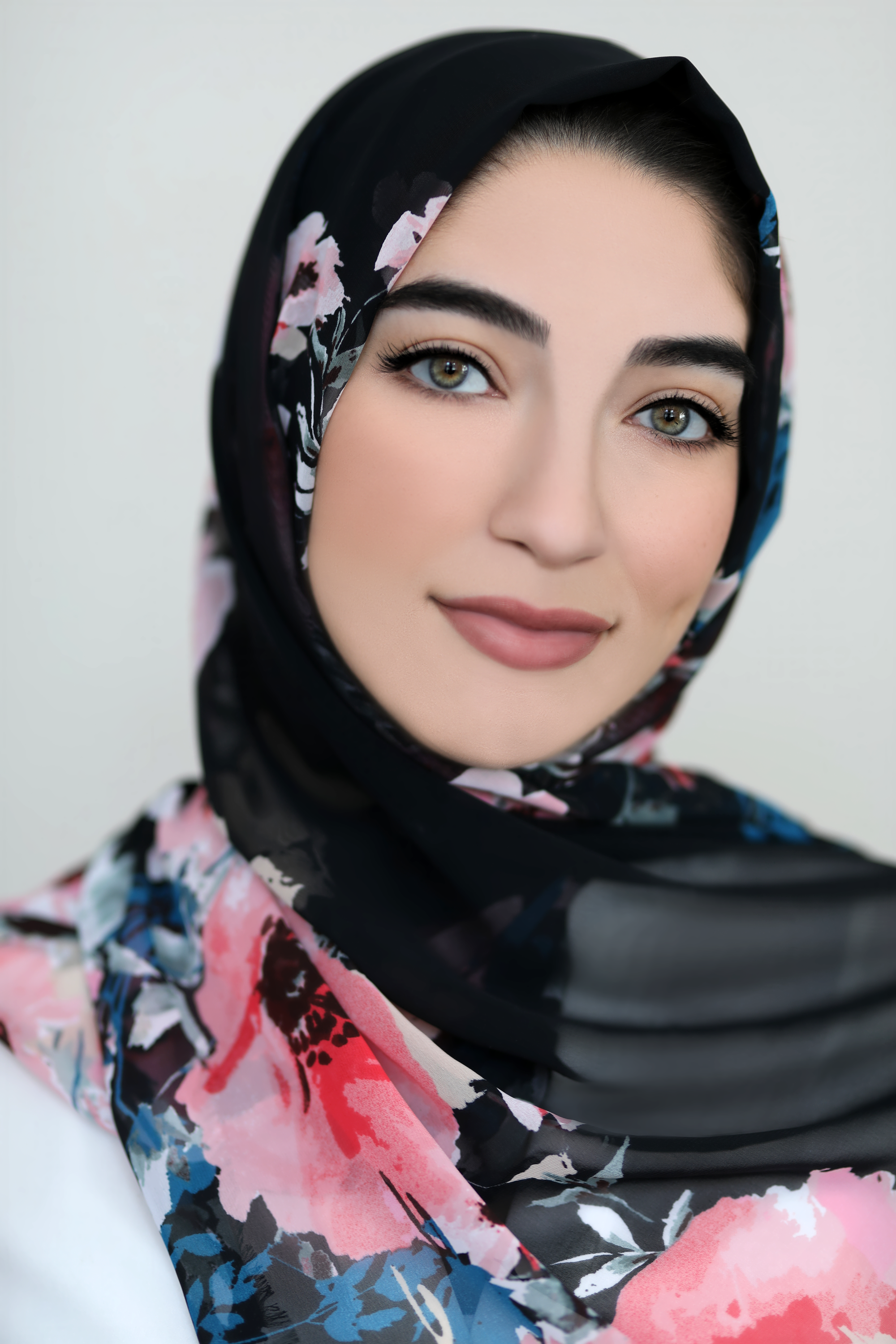 Fine In Floral Signature Chiffon Hijab