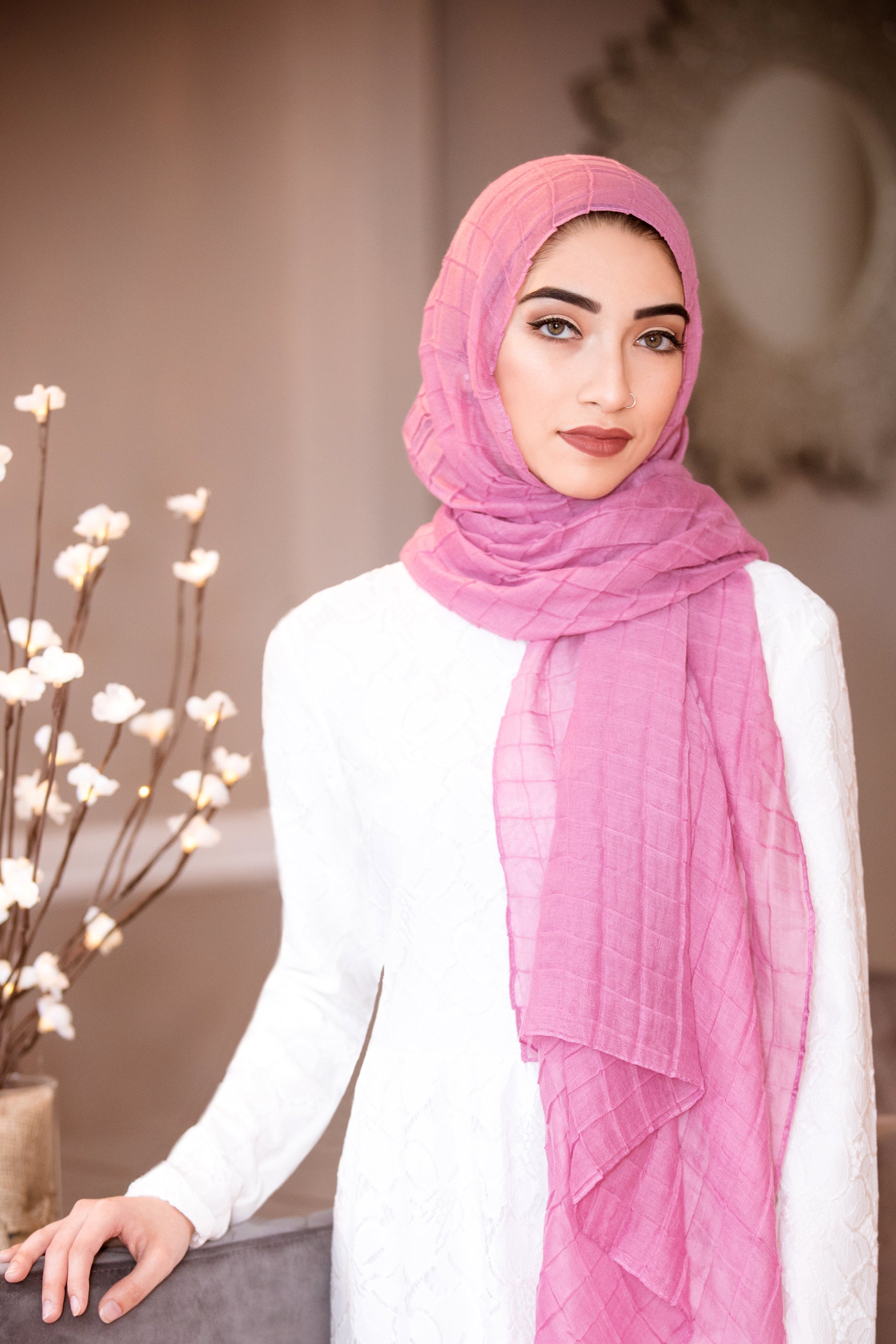 All Boxed Up Light Hijab-Blush