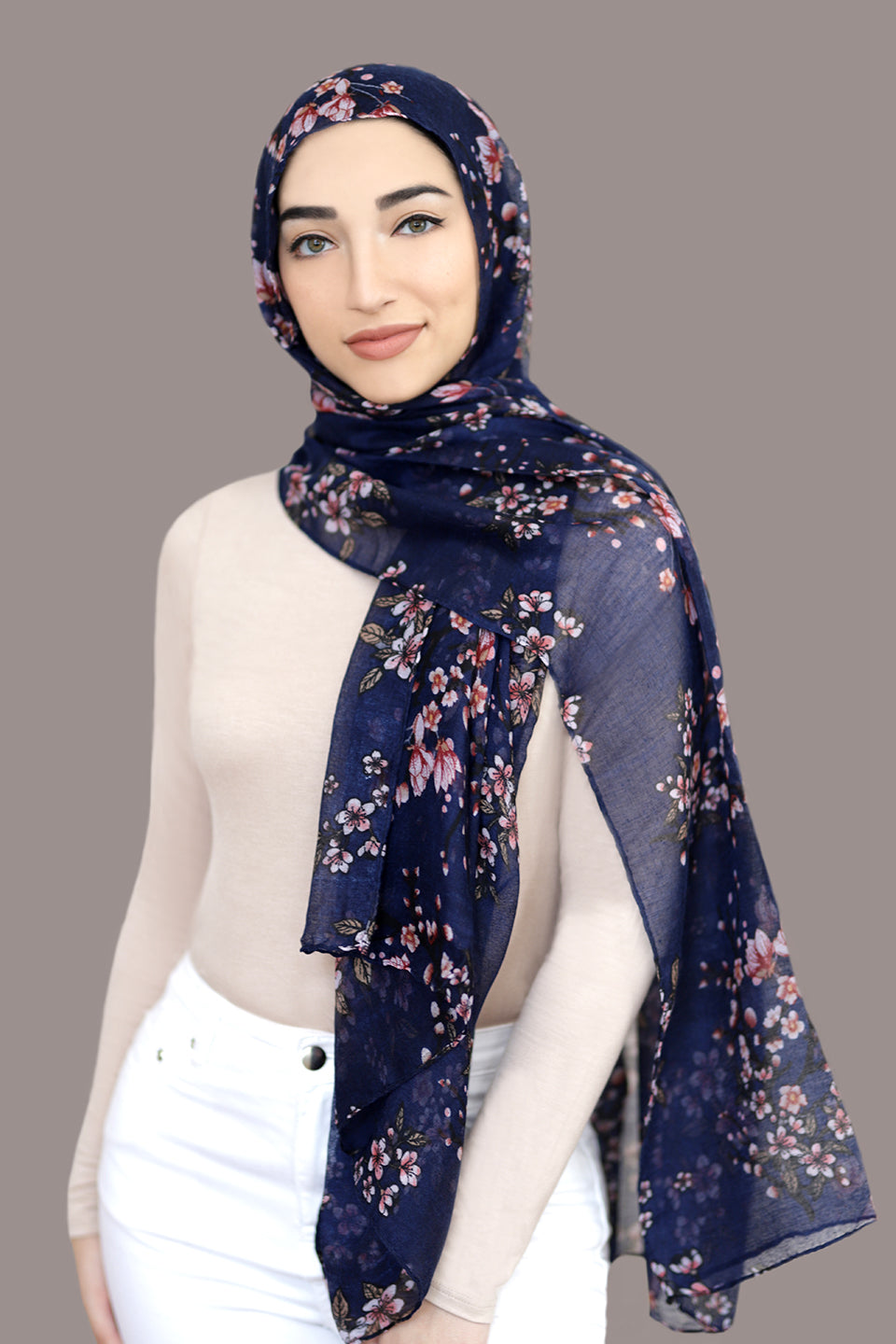 Field Of Dreams Light Hijab-Navy