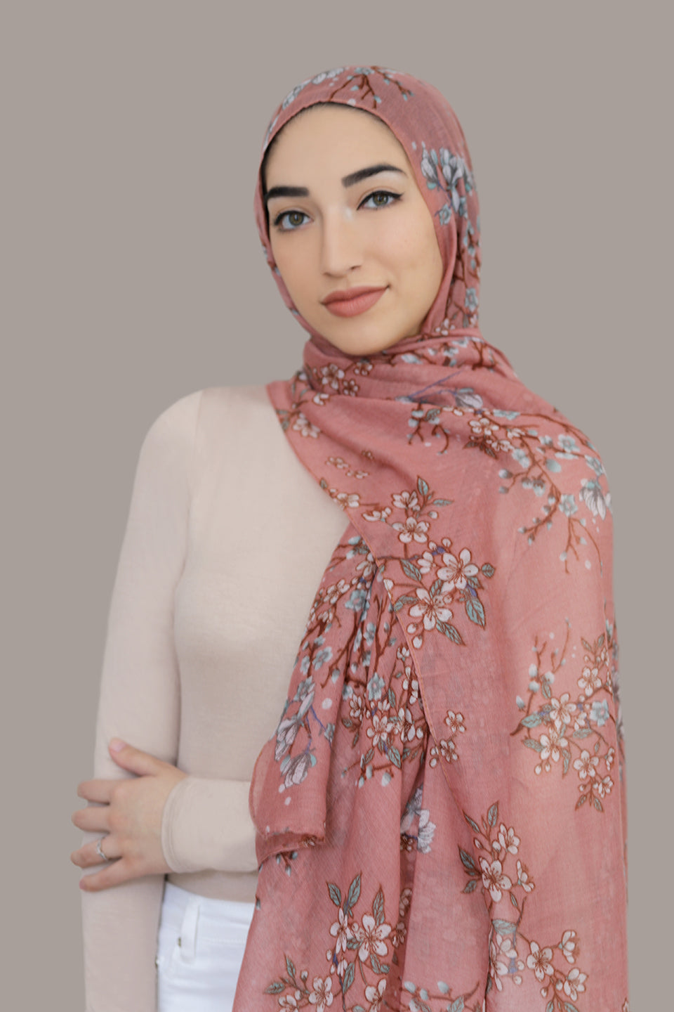 Field Of Dreams Light Hijab-Rose