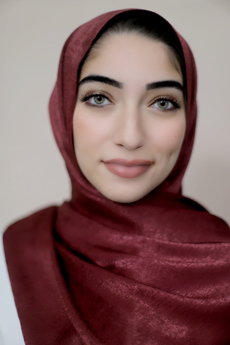 Metallic Shimmer Hijab-Maroon