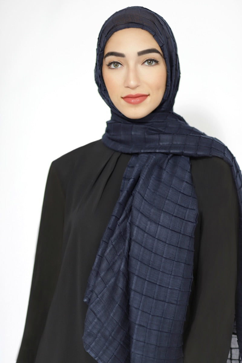 All Boxed Up Light Hijab-Navy
